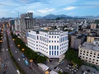 Elong hotel(Guilin  Elephant Trunk Hill Scenic Area  Railway Station Branch)