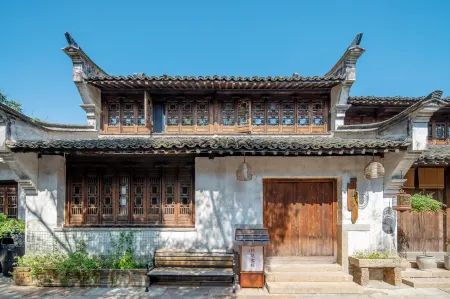 Yanguan Chaolezhicheng Pipa Chinese Inn Отели рядом с достопримечательностью «Xiaoputuochan Temple»