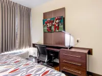 Red Roof Inn Locust Grove Hotels in Locust Grove