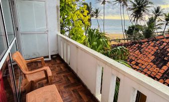 Tamaro Beach Resort