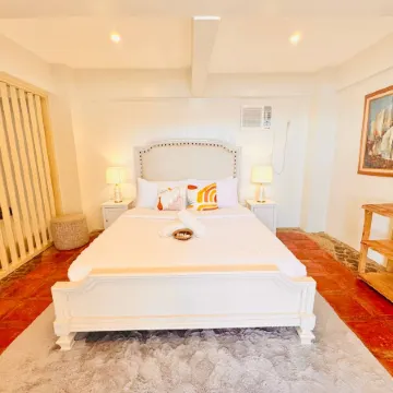 Vida Pacifica Resort and Hotel by RedDoorz