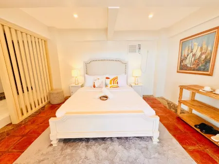 Vida Pacifica Resort & Hotel by RedDoorz Отели рядом с достопримечательностью «Aiyanar Beach and Dive Resort»