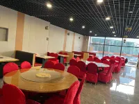 Dingchen Business Hotel,Zhongyu Building, QimaoStreet,Tongchuan Town,Dongsheng District - Balkoner