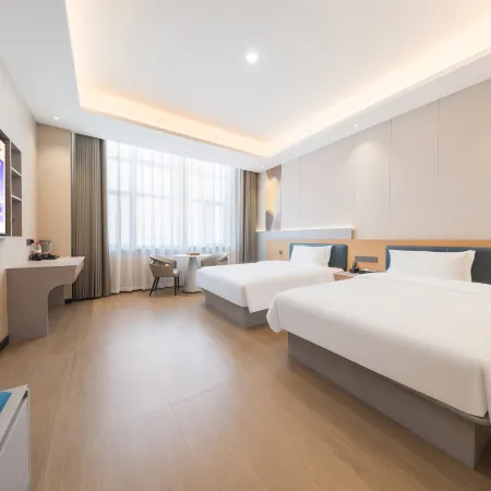 Luntai Yihai Hotel