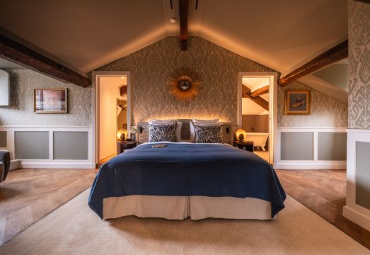 오텔 레 뤼미에르 객실