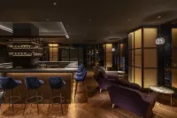 THE LIVELY OSAKA HONMACHI - bar