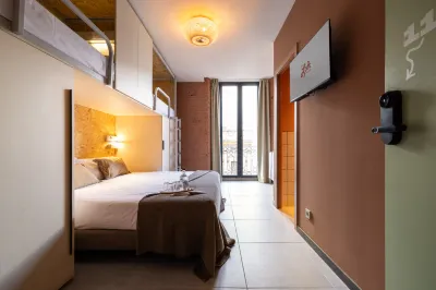 The Loft House Sevilla Hotels in 