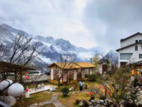 南溪·春風十里荒野度假民宿（神農架木魚店） 神農架酒店