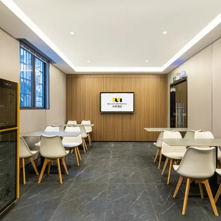 Miyue Hotel (Luocheng Xintiandi Business Plaza Branch)