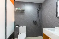 Xuequan Hotel
