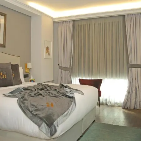 Ambiance Boutique Art Hotel Lahore