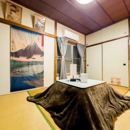 Ikebukuro Free Pickup#Ueno 14 mins Nippori 10 mins Entire property Up to 7 guests B