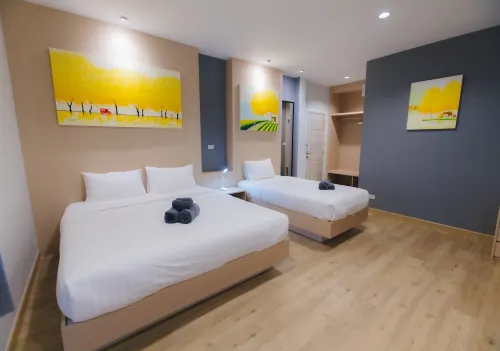 Bloom Guesthouse - Homestays