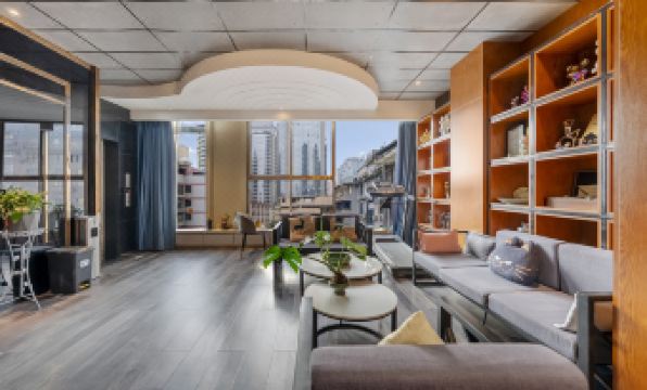 Denghou Hotel (Guiyang Fountain Metro Station) - Housity