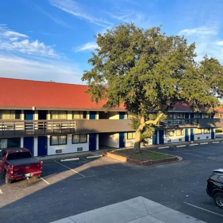 Studio 6 Suites Shreveport, LA – Industrial Loop