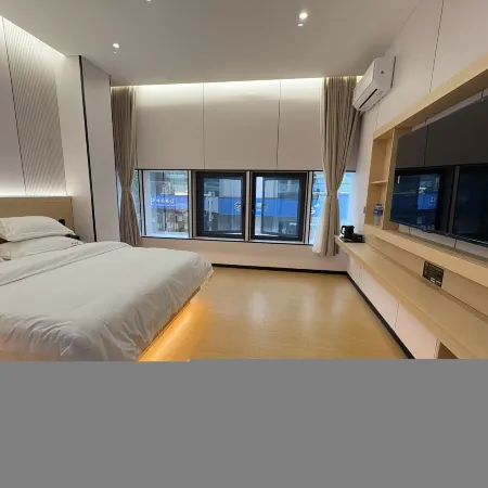 Gejiu Jinghua Hotel