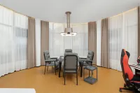 Lichuan Shanyuchuan E-Sports Hotel