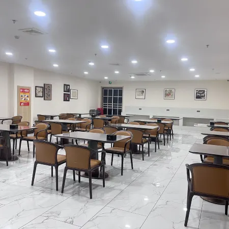 Lizhi Hotel