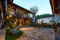 Three Alleys · Song-style Aesthetic Courtyard Holiday Homestay (Sideng Street, Shaxi Ancient Town) - breakfast