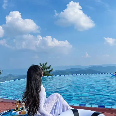 Jiangzuo Fenghuang Homestay (Yixing Tongguanshan Branch)