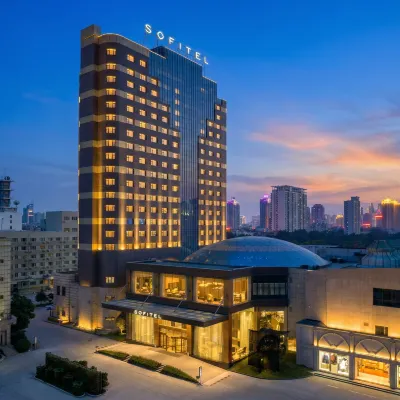 Sofitel Zhengzhou International Hotel Hotels near Yellow River Museum