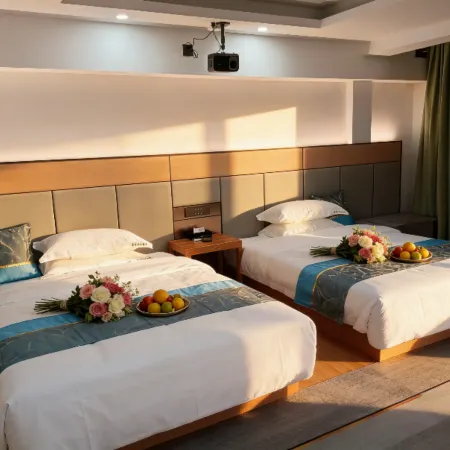 Jiacan Hotel (Yinjiang Wenchang Park)