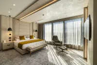 East Plaza Hotel