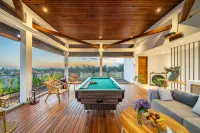 Casa Luma villa - 2BR Private Pool Villa with Rooftop,Jacuzzi & Rice Field View