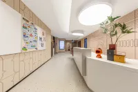 Home Inn Business Hotel (Nanchang Tengwang Pavilion Wanshougong Metro Station)
