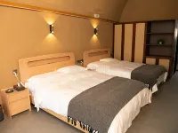 Xinglong Yaobao Hotel Hotels in Xunyi