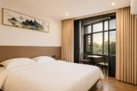 Genbu Hotel (Xuanwu Mountain) - Parvekkeita