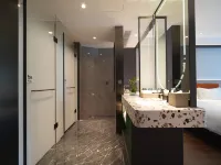 Hangzhou Xiaoshan Airport Radisson Victoria Hotel (Yongsheng Road Subway Station)