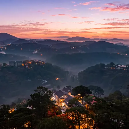 Signature The Valley Retreat, a brand of Modern Village Lifestyle