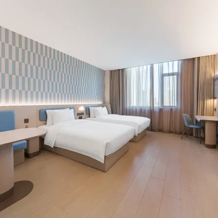 HanTing Hotel (Xinzhou West Station Yanmen Building)