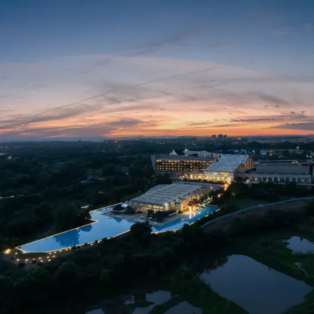 InterContinental Hotels HEILONG LAKE by IHG