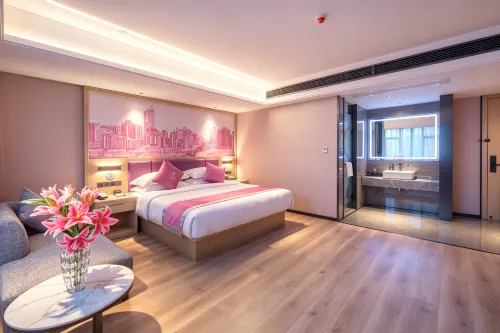 Yizhe Hotel (Ningming)