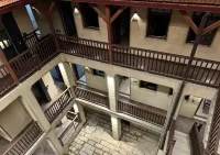 QILI 1914 YOUTH HOSTEL - 2 ดาว
