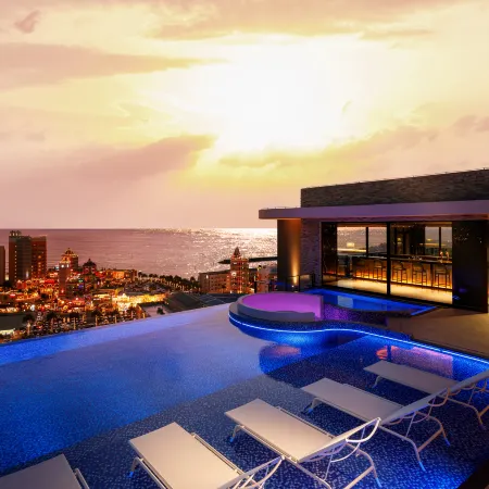 RIHGA Royal Resort Okinawa Chatan
