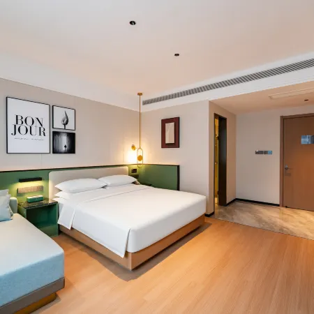 Licheng Ruixuan Hotel (Xian Taichang Building)
