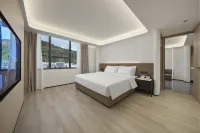 Xiangwang Jiuzhou Hotel (Zhuhai Lovers Road Seaside Swimming Pool) - 주차장