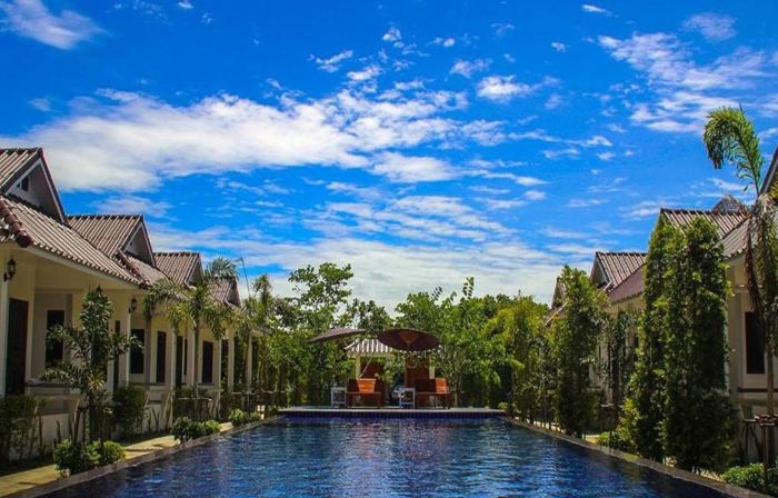 Thanawong Pool Villa