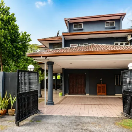 Taman Bangi Corner House