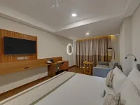 Click Collection Aster - Jaipur Hotels near Pink Square Mall