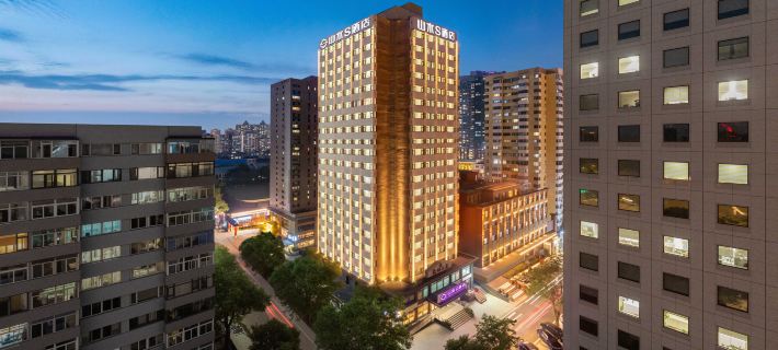 Shanshui S Hotel (Zhongshan Square, Dalian Railway Station) Hotéis em Dalian