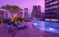 Manhattan Hotel Jakarta - 5-Star