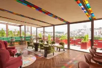 M Village Premier Hotel Xuan Huong Lakeside, a brand of Modern Village Lifestyle - Bar
