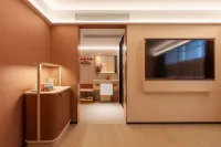 Orange Nanjing Zifeng Tower Gulou Subway Station Hotel - Bãi đậu xe