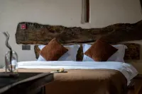 Shaxi Xuzhou Tavern Homestay - bar