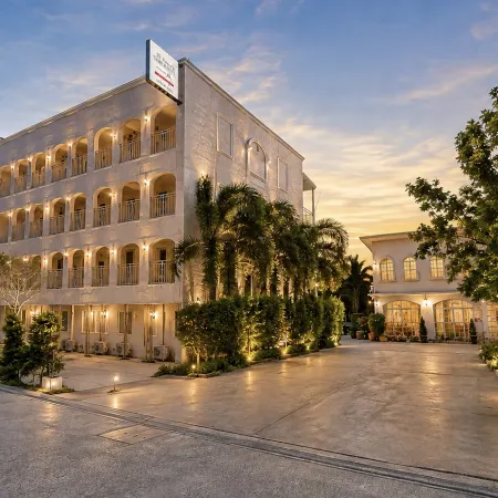 VV Resort Hotel