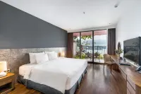 Vela Cat Ba Beach Resort, Flamingo Sea & Sand Residence - Balkon